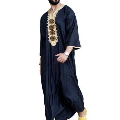 China Polyester Ethnic Men's Casual Long Shirt Youth Plain Black Muslim Robe 1134998 for sale