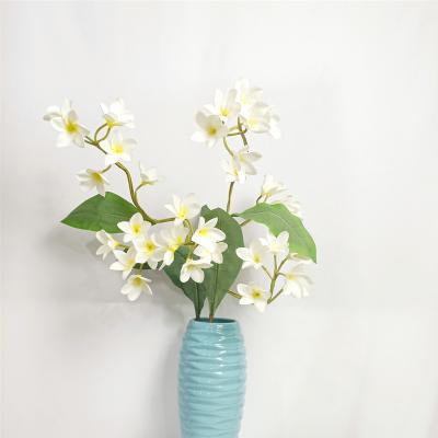 China ZHUOOU Simple and Beautiful 3 Branches Artificial Silk Frangipani Frangipani Home Decor Flower for sale