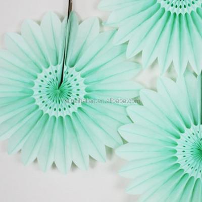 China Creative Hanging Tissue Paper Fans Pompoms Lantern Wedding Backdrop Reception Decoration Any Size Can Be Customizd for sale