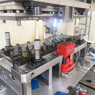 China Industry 20 Years Experience Sheet Metal In Die Tapping Stamping Progressive Die Factory Supplier for sale