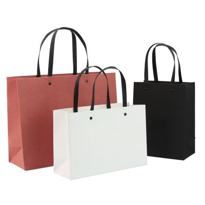 China High Quality Recycled Materials Custom Design Printed Paper Gift Bag With Logo Packaging for sale