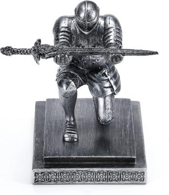 China Modern Loose Resin Knight Pen Holder Magnetic Resin Home Desktop Statues Ornaments for sale