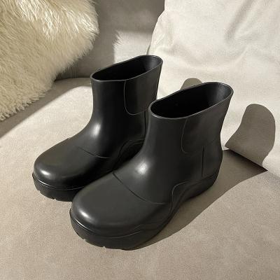 China Other Fashion Avocado Green Water Non-slip Shoes Tube Thick-soled Increased Short Rain Boots for sale