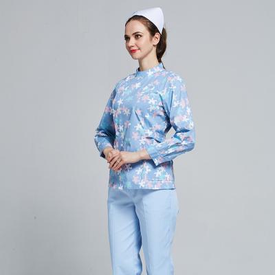 China Hospital Anti-wrinkle Uniforms Beauty Salon Medical Nursing Clothes Print Summer TO RUB JACKET for sale