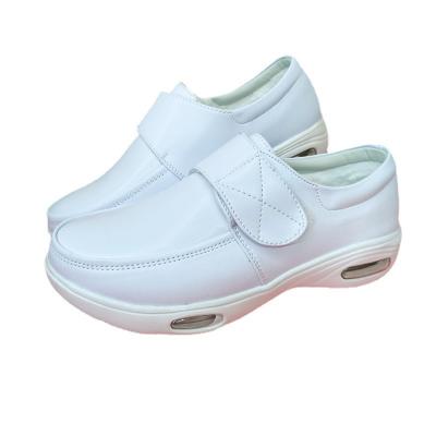 China Male Medical Non-slip Comfortable Hospital Surgery Unit Care Slipper Doctor Slipper Room Operation Medical Shoes for sale