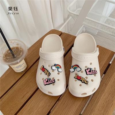 China Wear Medical Soft Breathable Fashion Thick Bottom Non Slip Half Head EVA Cool Shoes Nurse Operating Room Slippers for sale