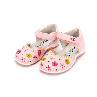 China Hot Selling New Design Breathable Kids Girls Flower Shoes Fashion Princess Slip-on PU Leather Trim Shoes For Girls Shoes for sale