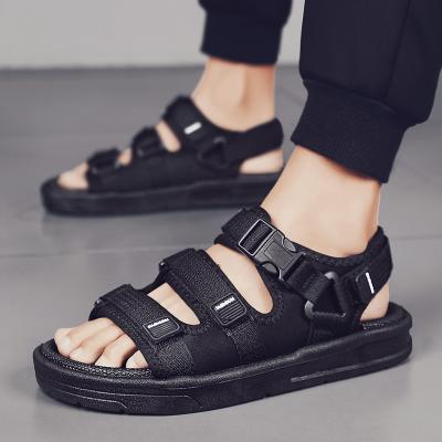 China New Men's Summer Rubber Thick Sole Slippers Flat Men's Sandals Outdoor Casual Beach Wear Shoes Wholesale for sale