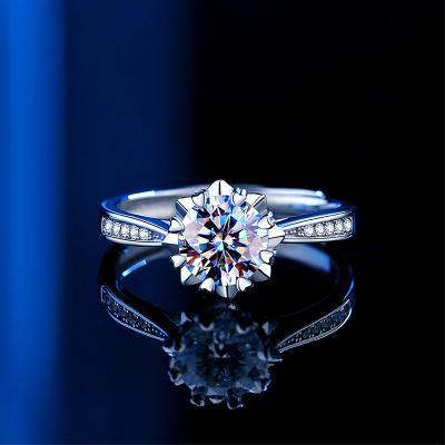 China Vintage D Color Moissanite Ring 0.5 Carat Six-claw Silver 925 Rings Ring Custom Modern Silver Plated For Women for sale