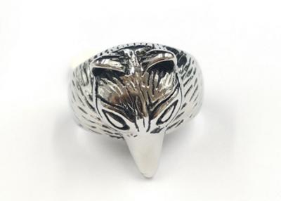 China Anillos de compromiso del acero inoxidable de las mujeres pulidas brillo con estilo del Fox en venta