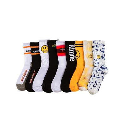 China Tube Pattern Trend Fashion HX-2177 QUICK DRY Breathable And Sweat-absorbent Cotton Socks Custom Logo Mens Socks for sale