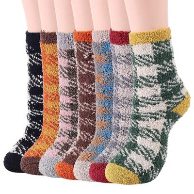 China Wholesale QUICK DRY fall and winter plaid check Fuzzy Socks comfortable warm soft home for sale