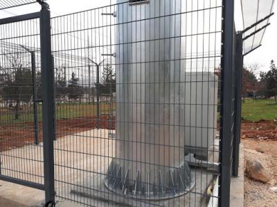 China 3D curvó la torre que cercaba, alambre soldado con autógena anchura Mesh Fence de los 5ft en venta