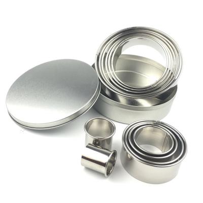 China Quality 12Pcs Circle Biscuit Cutter Viable Cake Circle Cutter Baking Mousse Ring Metal Stainless Steel Round Shaped Biscuit Cutter Set for sale