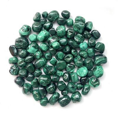 China Europe Wholesale Natural High Quality Gemstone Reiki Crystals Stones Healing Malachite Tumbled for sale