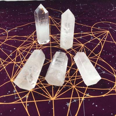 China Wholesale High Quality China Point Towers Crystal Gemstone Clear Quartz Crystal For Gift And Decoration YHM for sale