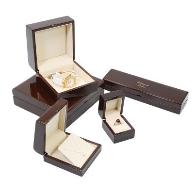 China Factory Handmade Hot Sale Wooden Gift Box Packaging Box Luxury Wholesale Custom Jewelry Box for sale