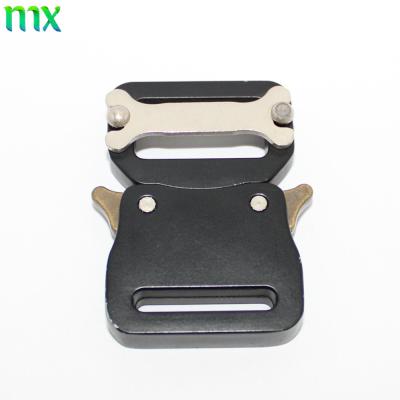 China Canvas Belt Buckle Polyester 28mm Outdoor Zinc Alloy Dog Strap Nylon Belt Buckle for sale