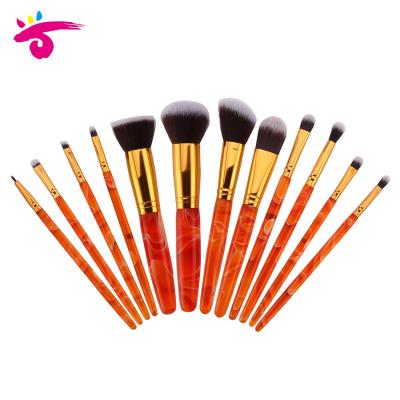 China Angular Blush New Style Valentine Gift Tools Foundation Makeup Brush Liquid Make Up Brush Set for sale