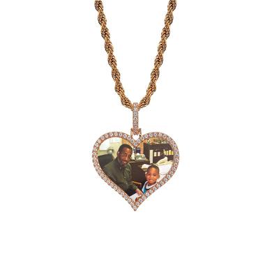 China Custom Photo Diamond Pictures Pendant Necklace Hiphop Newcomer Heart Shape Pendant for sale