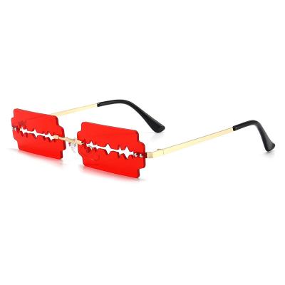 China Fashion Sunglasses Fedex Freight Cutout Trend Boy Street Low Shooting Square Frameless Sunglasses for sale