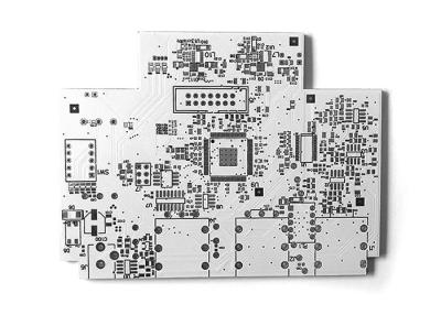 Chine La carte PCB plaquée de métal blanche, aluminium a mené la carte PCB de noyau en métal pour l'éclairage de LED à vendre