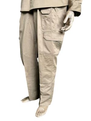 China Khaki Military Outdoor Combat Men'S Trousers With Cargo Pockets for sale