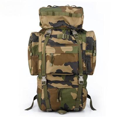 China 600D Camuflaje Mochila de hombro táctica para hombres Viajes de montaña en venta