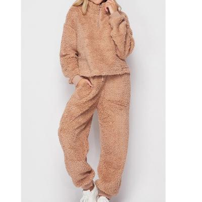 China Breathable Velvet Teddy Bear Sweat Suit Set Tracksuits For Women OEM Wholesale Low MOQ for sale