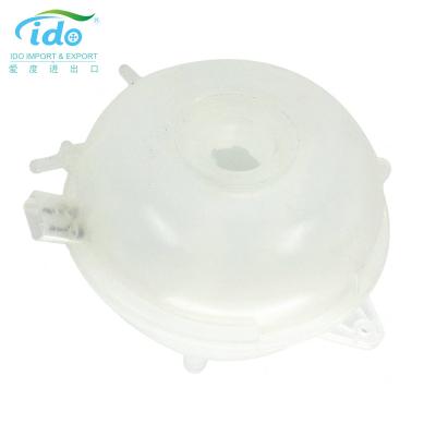 China Auto parts plastic expansion tank for VW T5 7H0 121 407C for sale