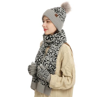 China 2021 mid fashion men and women warm hat and scarf wholesale knitted set for sale