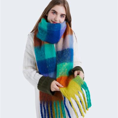 China Fashion Fringe Edge Colorblock Scarf Autumn Winter Screened Stoles Scarf Shawls For Assured Women for sale