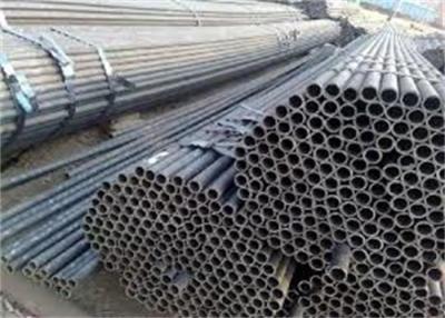 China Round Shape Carbon Steel Pipe Hot Rolled Technique API Certification for sale