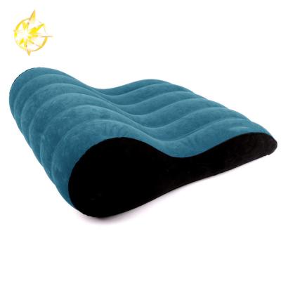 China Tufted Inflatable Sofa Bed Cushion Love Sofa Wedge Couples Pad Sofa Furniture For Couples for sale