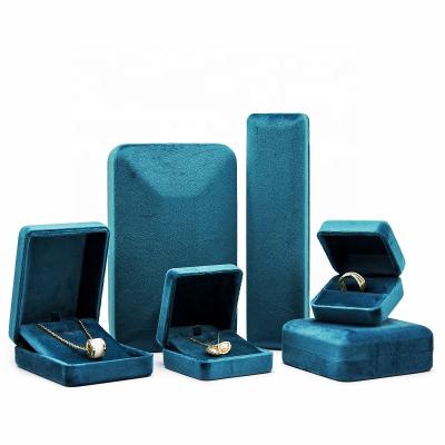 China Luxury Jewerly Storage Square Shape Gift Box Earring Bracelet Necklace Metal Velvet Covered Ring Box Jewelry for sale