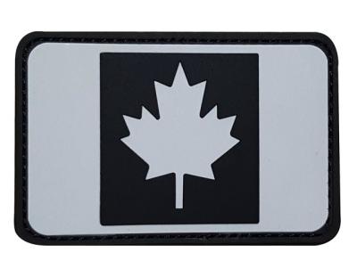 China Canadian PVC Rubber Patch 3D Military Flag 3D Patch With Hook Adhesive On The Back en venta