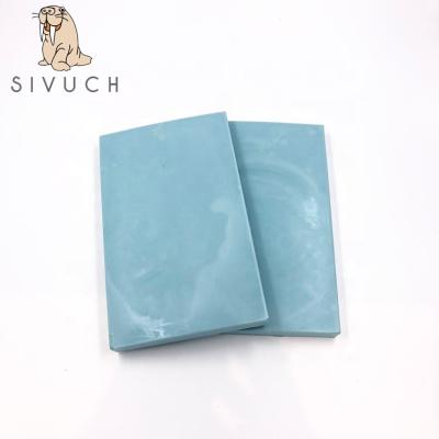 China Green warmee contraction stockings industrial grade wax for injection for sale