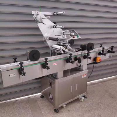 China food sticker labeling machine for paper box / automatic flat box labeling machine for adhesive sticker for sale