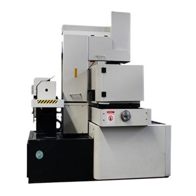 China Industry DK7750 Wire Cutting EDM Machine With Vertical Control Cabinet for sale