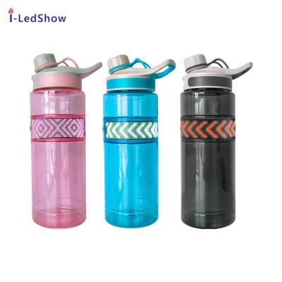 China Large Capacity Portable Water Bottle With LED Display APP Control LED Screen Sports Bottle 800ML Programmable Gift Promotion Water Bottle for sale