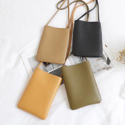 China Wholesale Fashion In Relxed Style Retro Small Pouch Relxed Simple Simple Waterproof Storage Messengers PU Cosmetic Bags For Ladies for sale