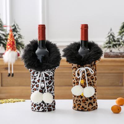 China Folding In Simple Style New Stock Custom Best Selling Knit Fiber Decoration Christmas Wine Bottle Case Bag for sale