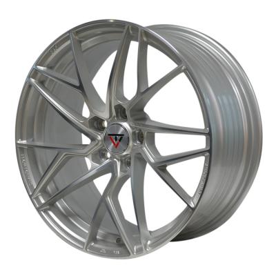 China Manufacturer's Latest 38ET 18x8.0 Machine Face Silver Alloy Aluminum Wheels Wear Resistant for sale