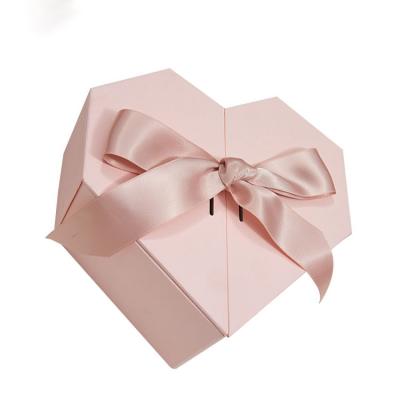 China Reused Heart Shaped Paper Box Personalizadas Cajas Para Flores Y Amor Materials Hot Sale Gift Packaging for sale