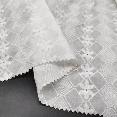 China High Quality Breathable African Cotton Embroidery Lace Fabric Woven Fabric For Women Dress for sale