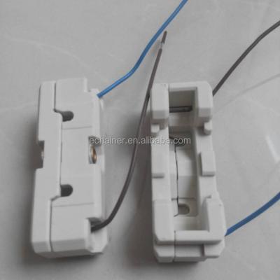 China Ceramic Socket G53 Base G53 Ceramic Lampholder Bases G53 Porcelain Lamp Holder Adapter Converter for sale