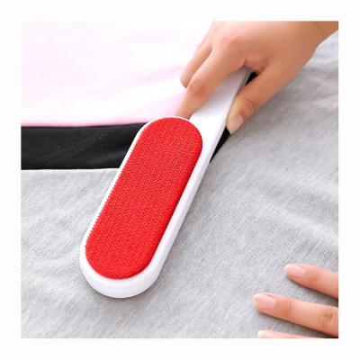 China Sustainable Clothing Sofa Pillow Pet Grooming Cleaner Cushion Brush Removeable for sale