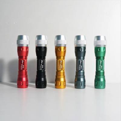 China Modern Made In China Portable For Emergency And Outdoor Use Detachable Waterproof Bright Light Flashlight for sale