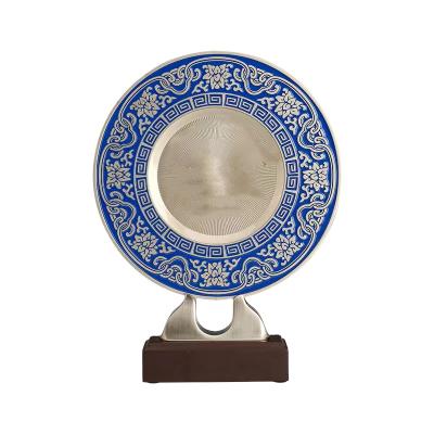 China China factory direct metal embossed commemorative plate custom alloy award plate trophy decoration for sale