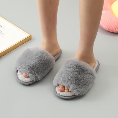 China Fashion trend plush slippers women's large size Autumn And Winter New Indoor 2021 edging large rabbit fur cotton slippers women for sale